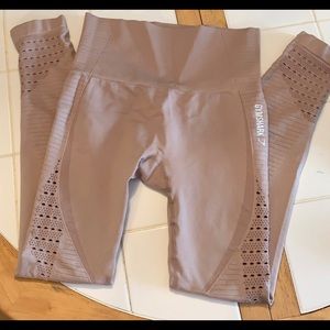 Gymshark energy seamless ,taupe color ,size M